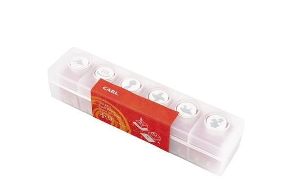 A clear plastic container with a red label that displays the name "CARL" and various icons, including a phone, a camera, and a bird.