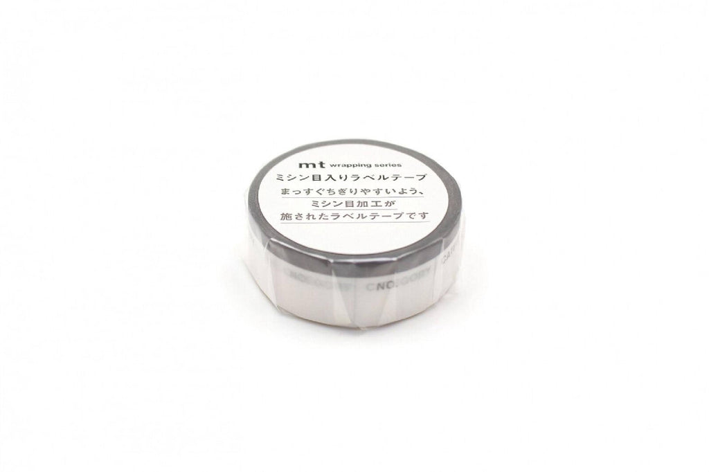 A white circular object with Japanese text on it, sitting on a white background.