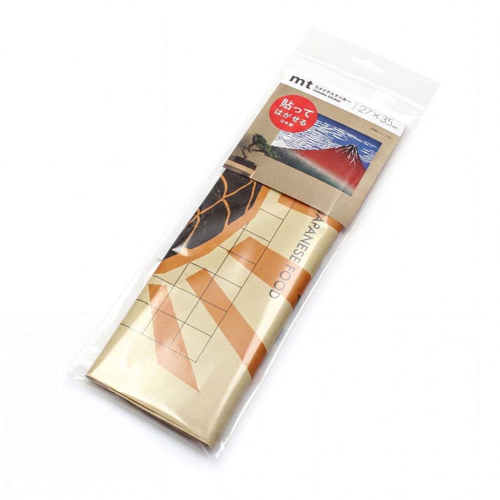A package containing a printed image of a mountain landscape, likely a Japanese-style artwork.